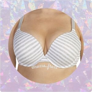 Plus Plunge Bra, 4 sizes available, NWT